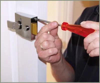 Locksmith Solution Services Terrace Park, OH 513-334-2254 - 68-44-11